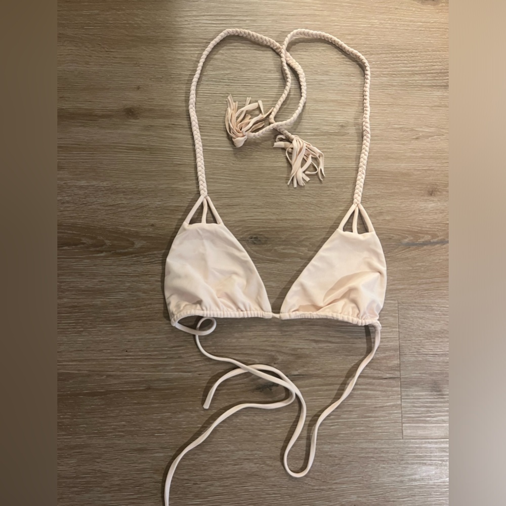Tori praver bikini top. Size large